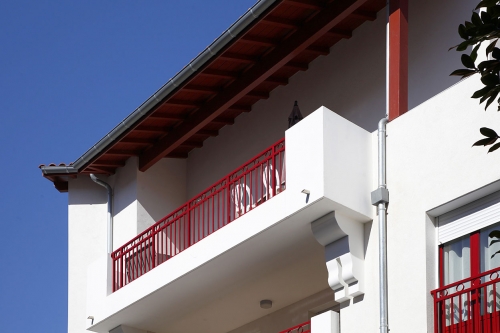 Isolation de façade de nouvelle construction à Hendaye