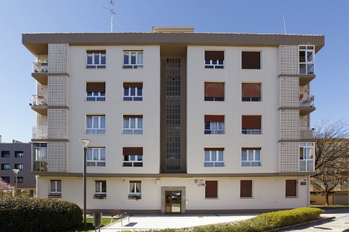 Rehabilitación de fachada completa de edificio en Irun
