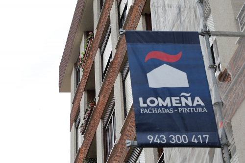 Reparaciones en cubierta y fachada de un bloque de viviendas en Irun