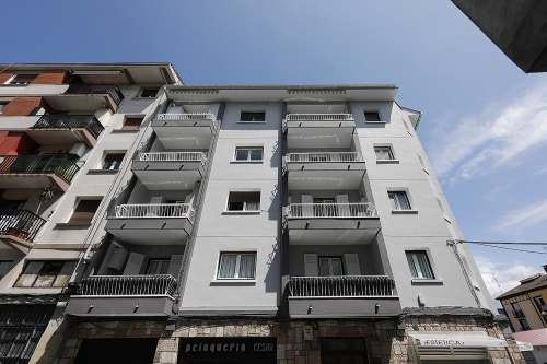 Rehabilitación de fachada en la calle Juncal de Irun 